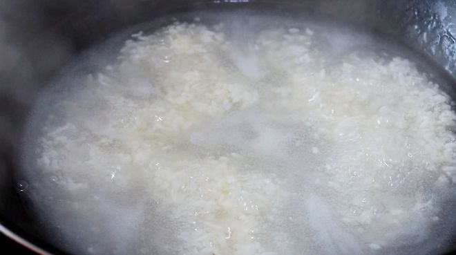 即食醪糟怎么吃补气血,体虚的人应该喝什么汤