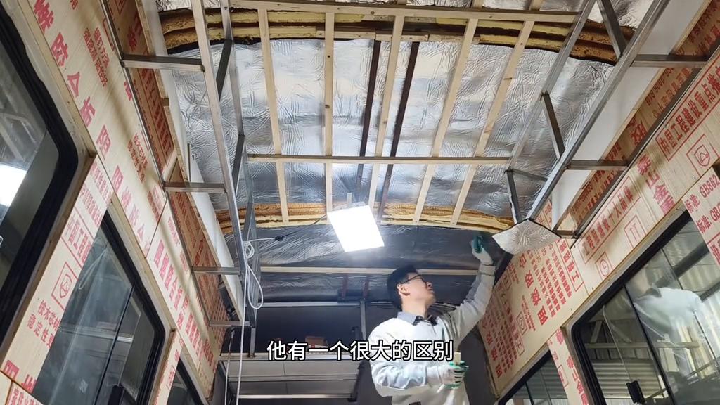 阳光板改房车,房车如何改展示板