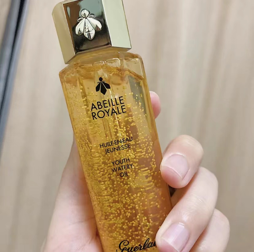 脸部抗老精华排行榜,面部抗初氧化抗老精华测评