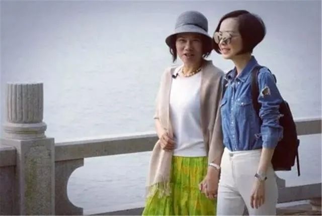 肯德基吸管事件后续,被肯德基骂出来原视频