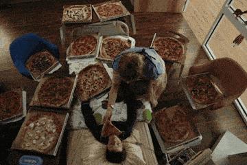 杭州最美老板娘视频,最美老板娘网友连夜赶往现场