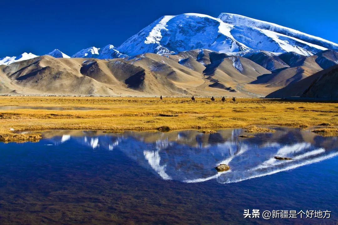 新疆实施旅游兴疆战略的原因分析,新疆旅游发展前景