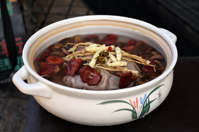 云南红菇好吃吗,云南山野红菇