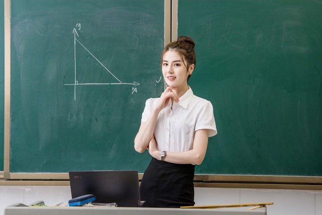 教师要怎样塑造学生人格,教师如何培养落落大方的学生