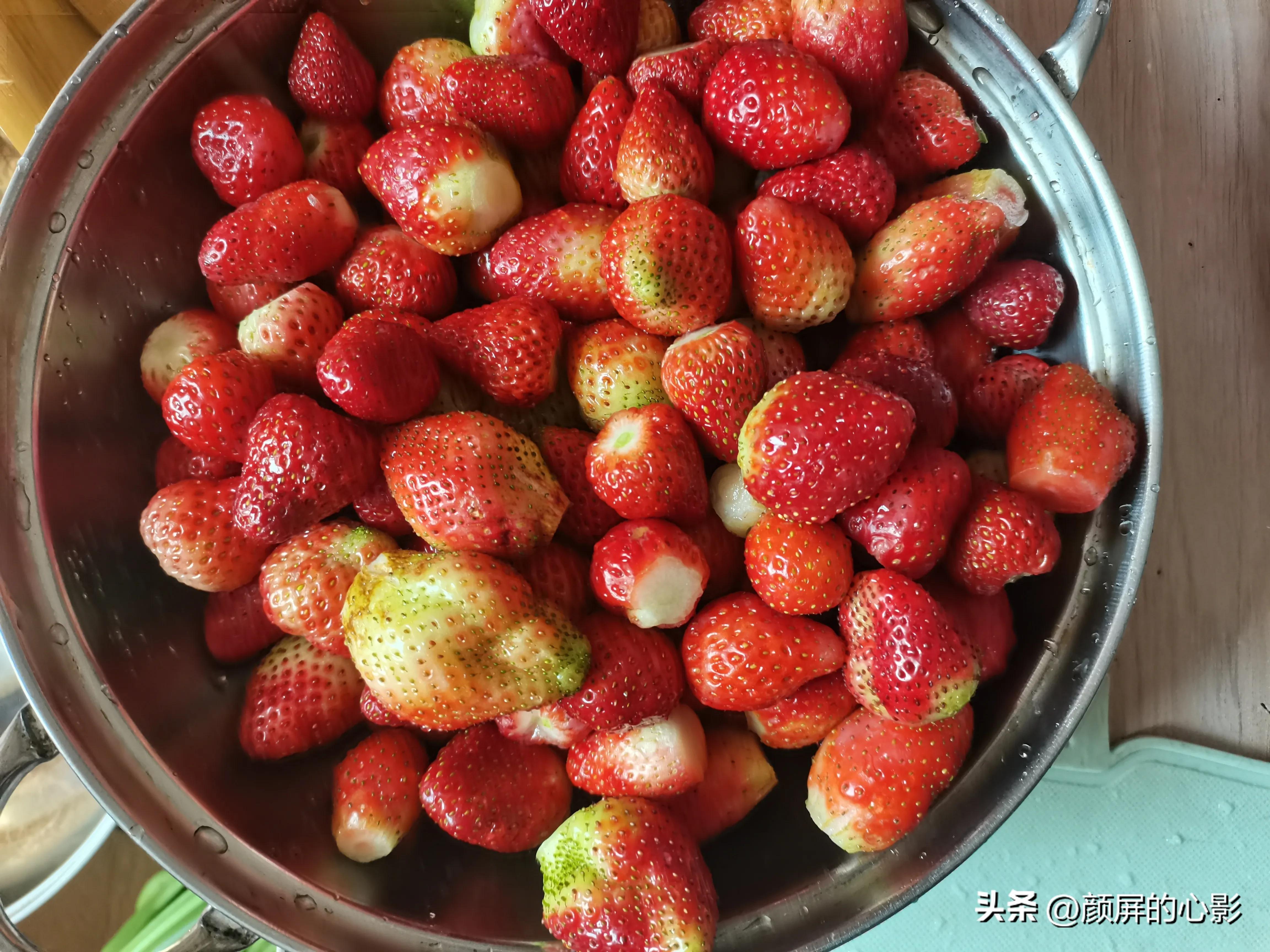 用草莓酱怎么做美食,美味草莓酱做法大全