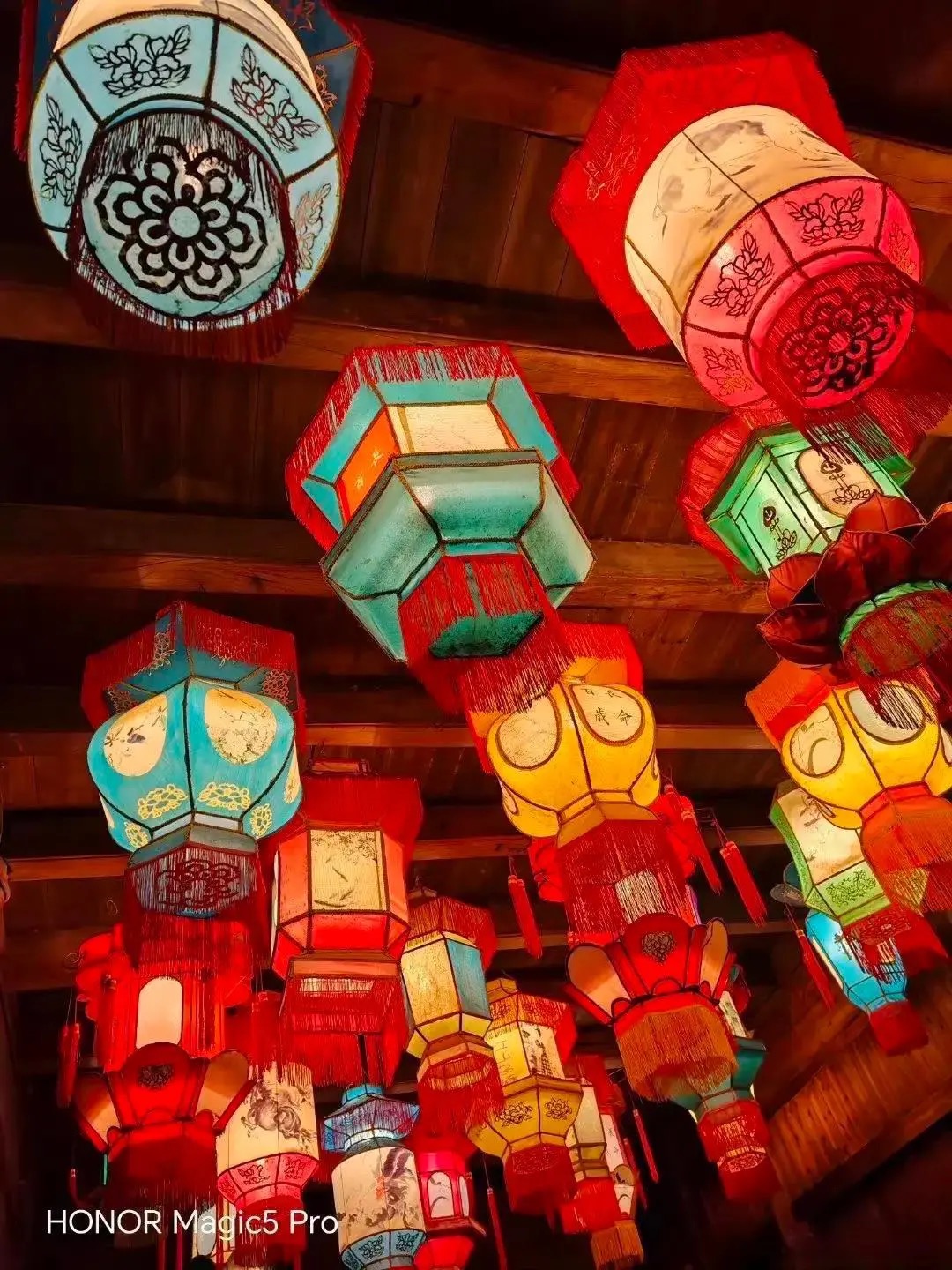 荣耀magic5pro的优点与缺点,荣耀magic5pro有哪些优缺点