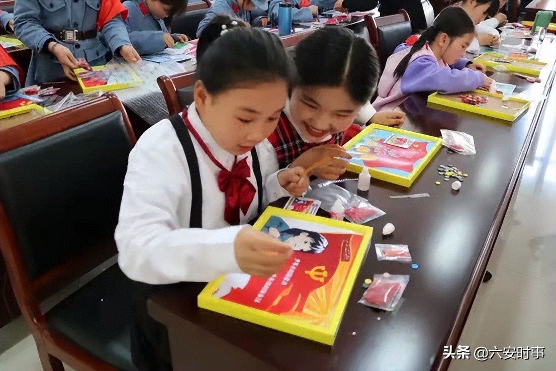 喜报！六安市丰安小学“快乐足球”俱乐部和红领巾手工坊课后服务项目被评为“六安市课后服务精品项目”