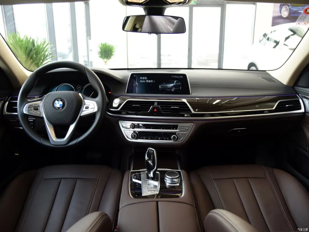 2014款宝马528li领先型二手车报价,2015年宝马320li二手车要多少钱