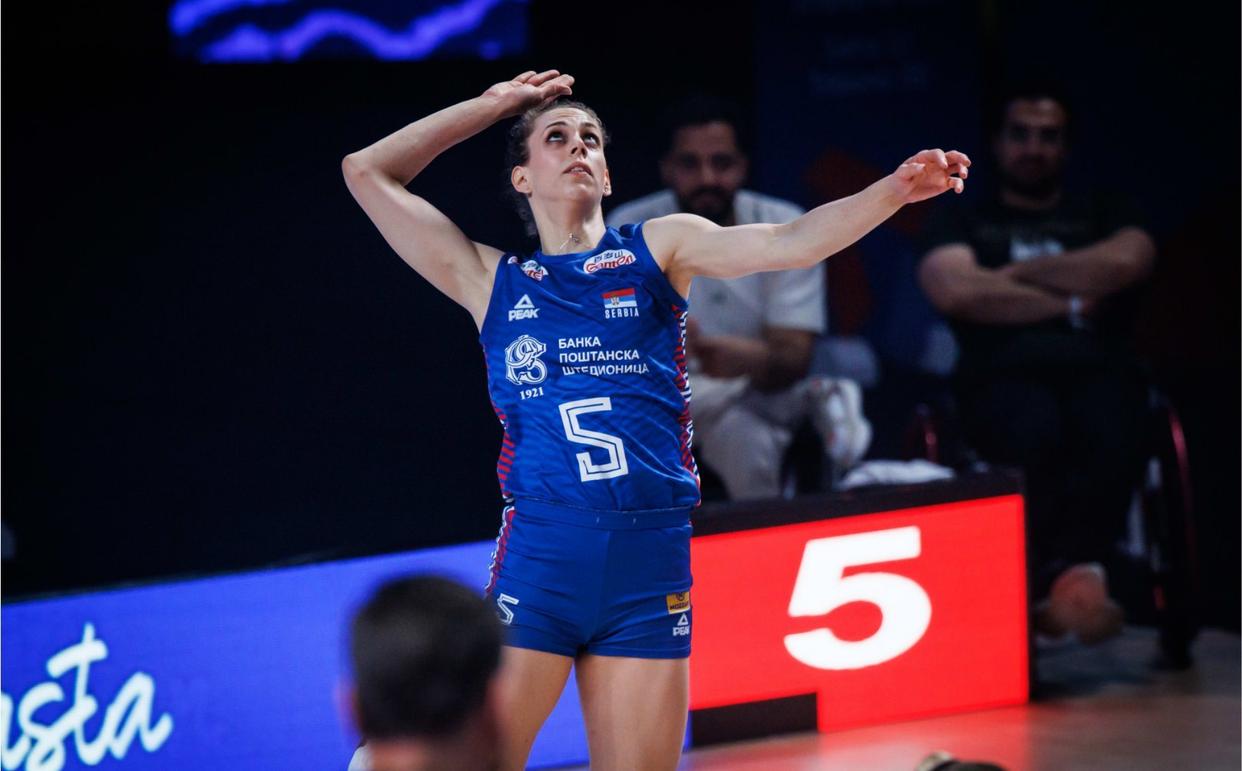 古德蒂塞尔维亚队主教练,古德蒂塞尔维亚女排