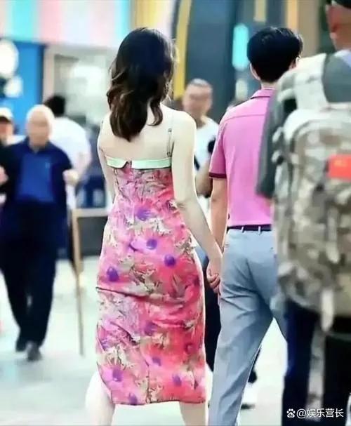 太古里街拍女主角董小姐,太古里街拍董小姐图片