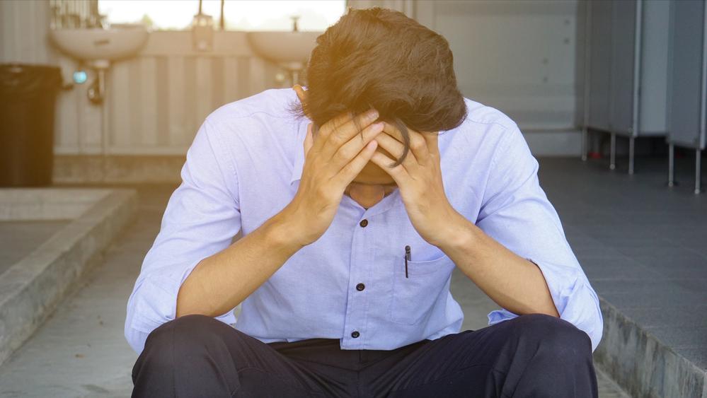 直肠癌的4个身体暗示需要警惕,直肠癌多半是拖出来的