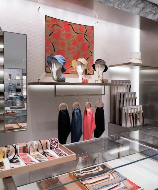 fendi杭州专卖店,fendi商场照片