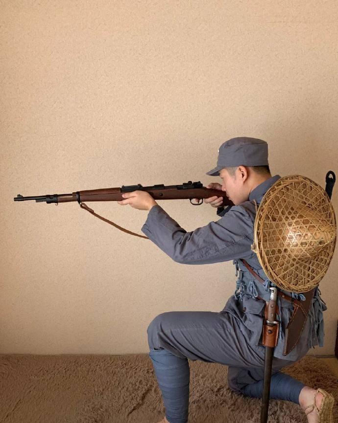 日军兽行照片:当着父亲的面玷污他女儿,临走还残忍割下妻子乳房