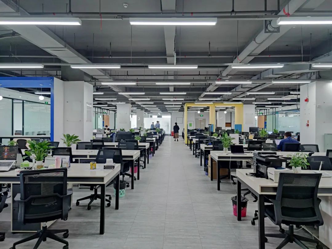 新起点新希望新征程新辉煌,新起点新气象新征程新发展