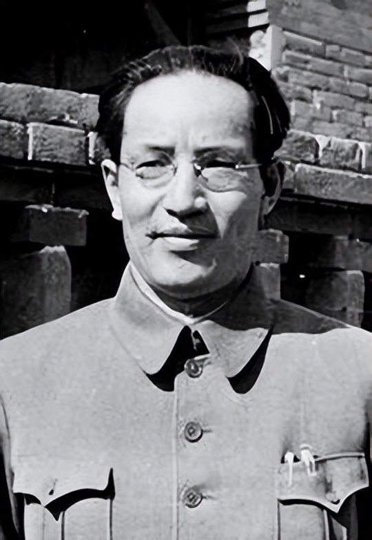 巾帼女烈士陈若克:拒用日寇奶粉以鲜血喂女儿,被日军27刀杀害!