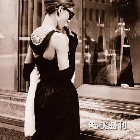 优雅女人的100个宝典,成为优雅的女人秘诀