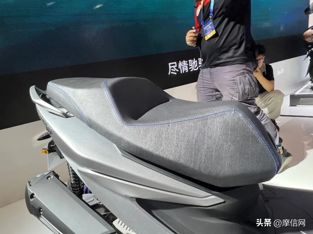 北京摩博会光阳st250试驾,北京摩展光阳krv150