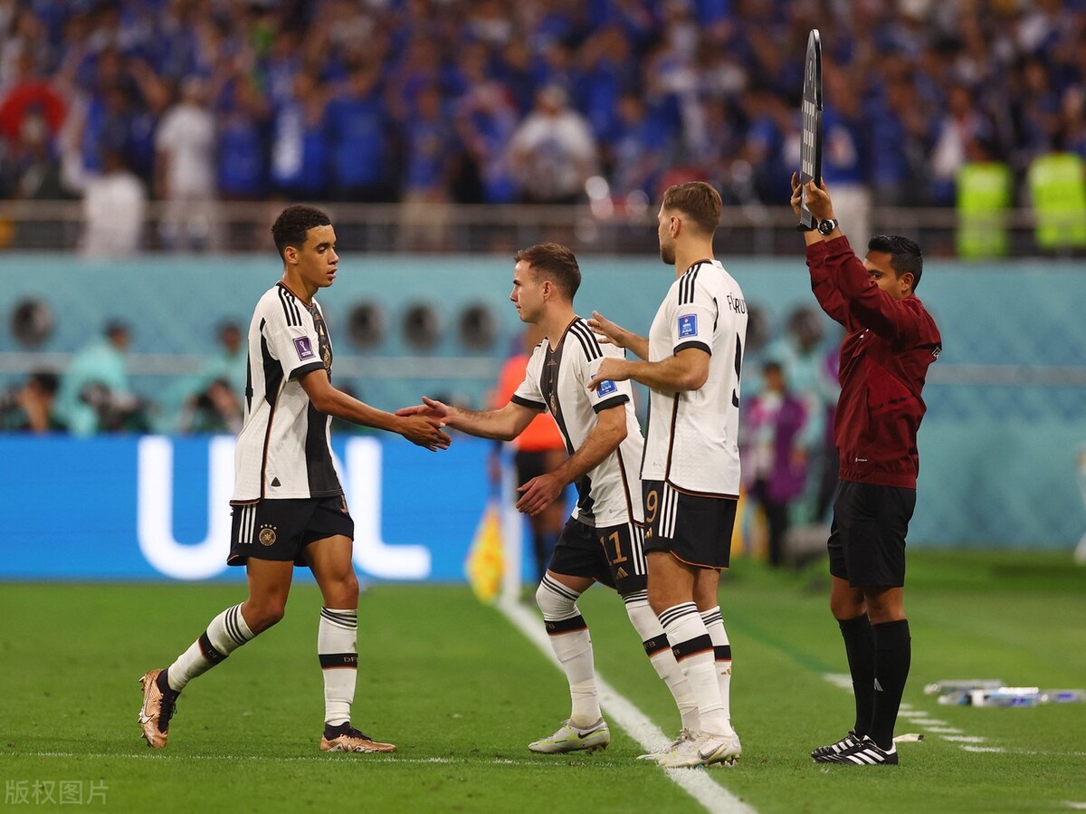 日本vs德国足球世界杯2018,日本爆冷2-1战胜德国世界杯