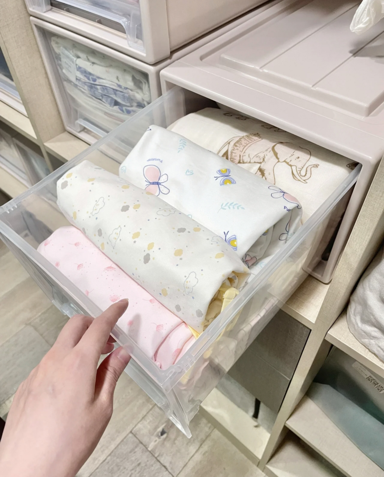 实用简易落地衣架,特别实用的家中必备好衣架