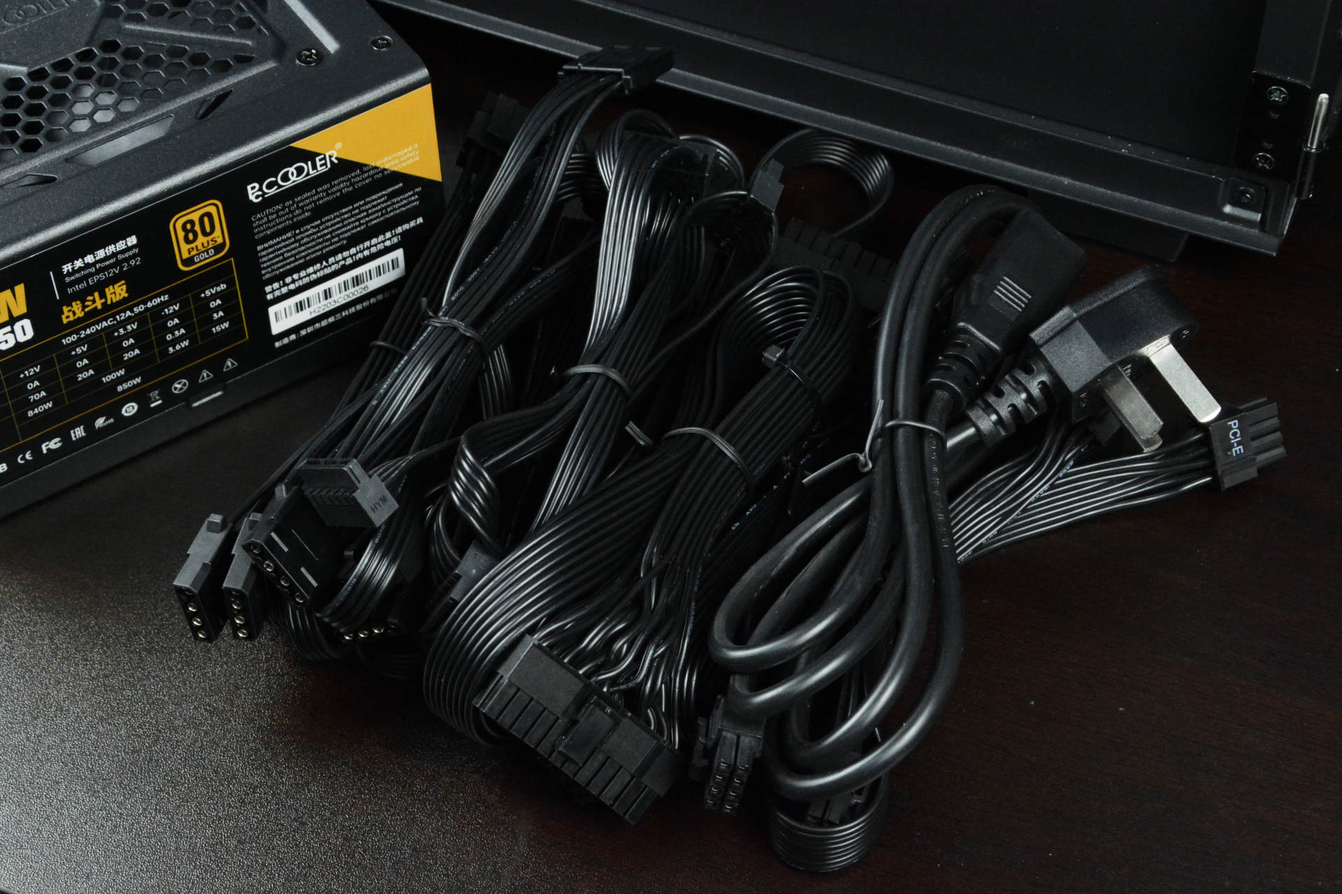 超频三七防芯gik650,超频三七防芯白