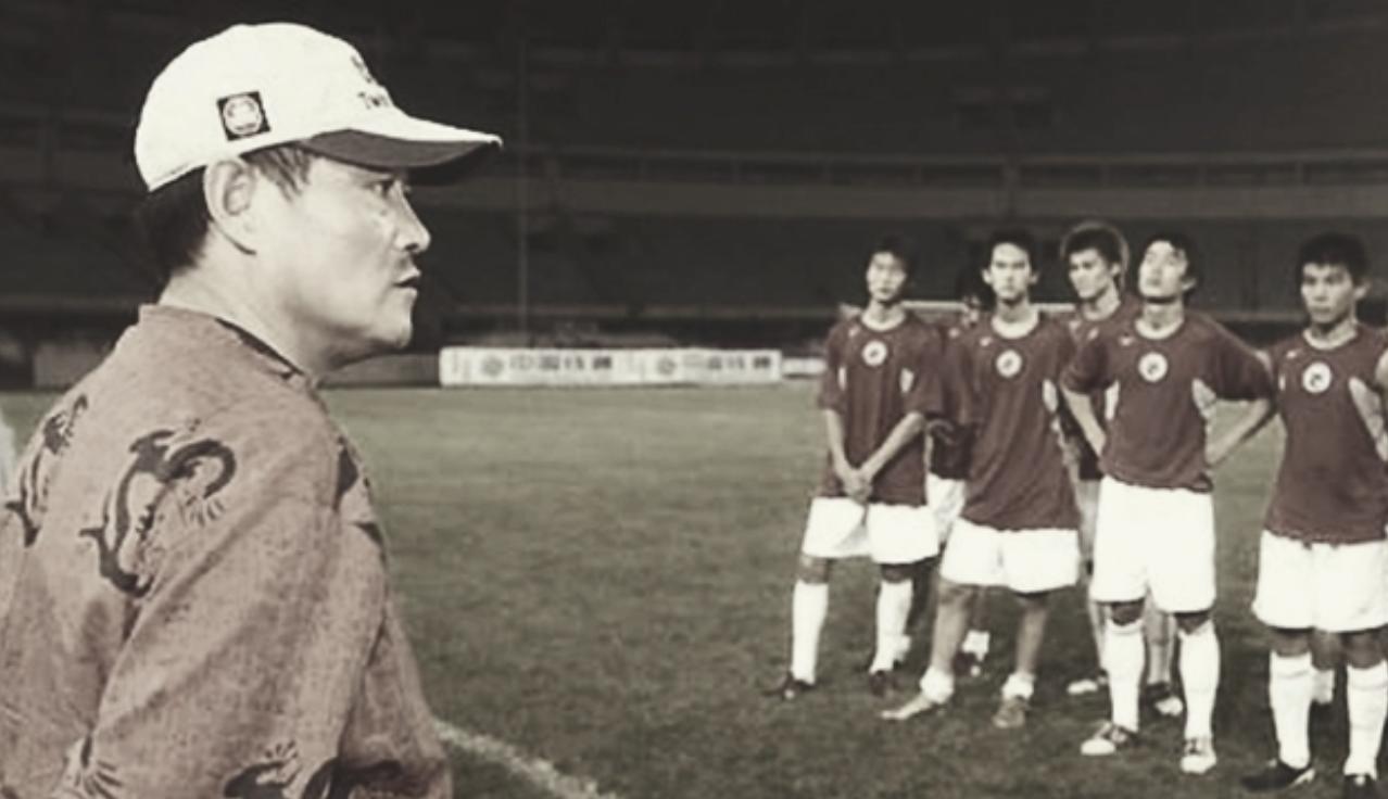 赵本山买辽足,赵本山范伟拉赞助小品