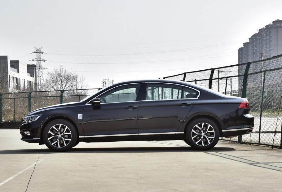 速派1.4t迈腾1.4t帕萨特1.4t怎么选,22款1.4t迈腾跟12款1.8t迈腾动力相比