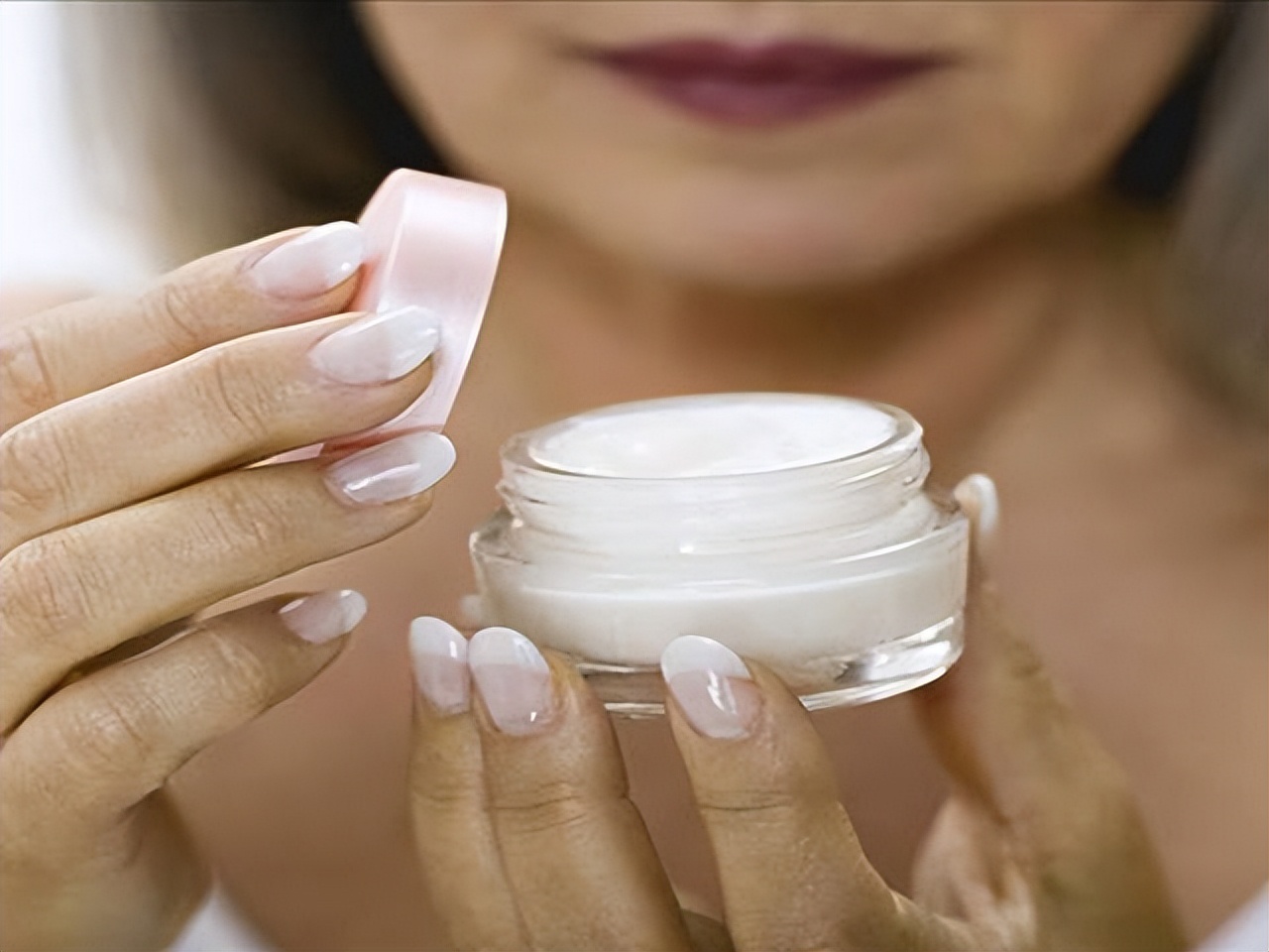 40岁到50岁建议买什么牌子护肤品,30-40岁好用不贵护肤品不比大牌差