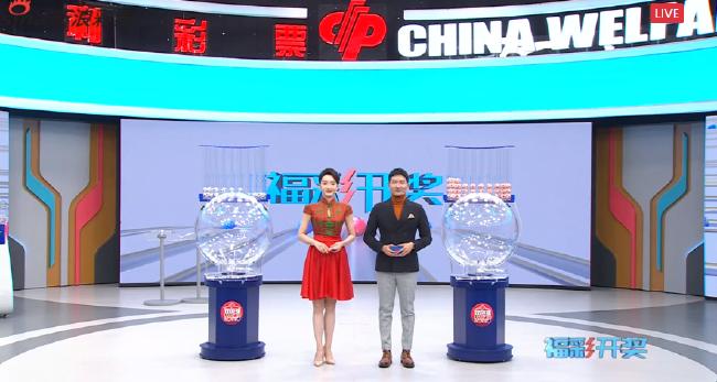 双色球头奖14注644万分落8地奖池余额17.76亿元