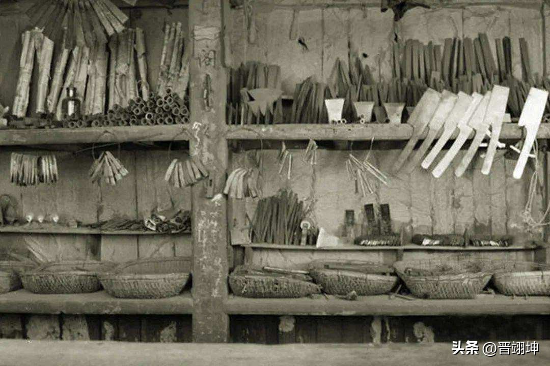 清朝乾隆和嘉庆的关系,清朝嘉庆为什么这么厉害