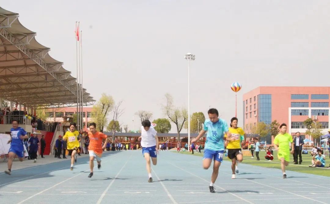 随县第三届“新华杯”中小学生运动会在炎帝学校举行