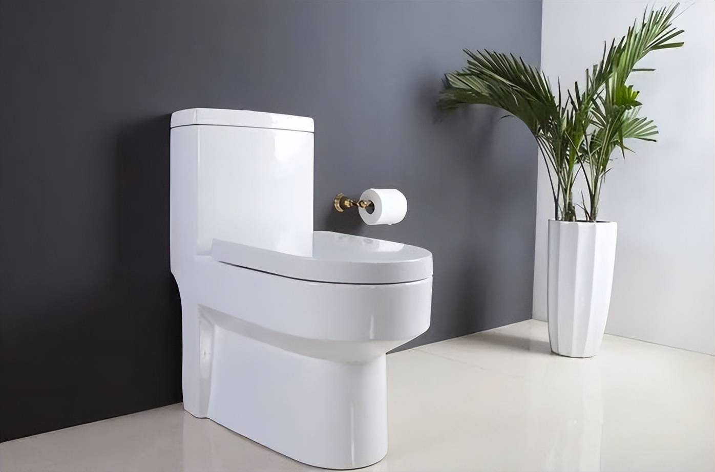 马桶不上水漏水怎么回事,修马桶水箱上水漏水图解