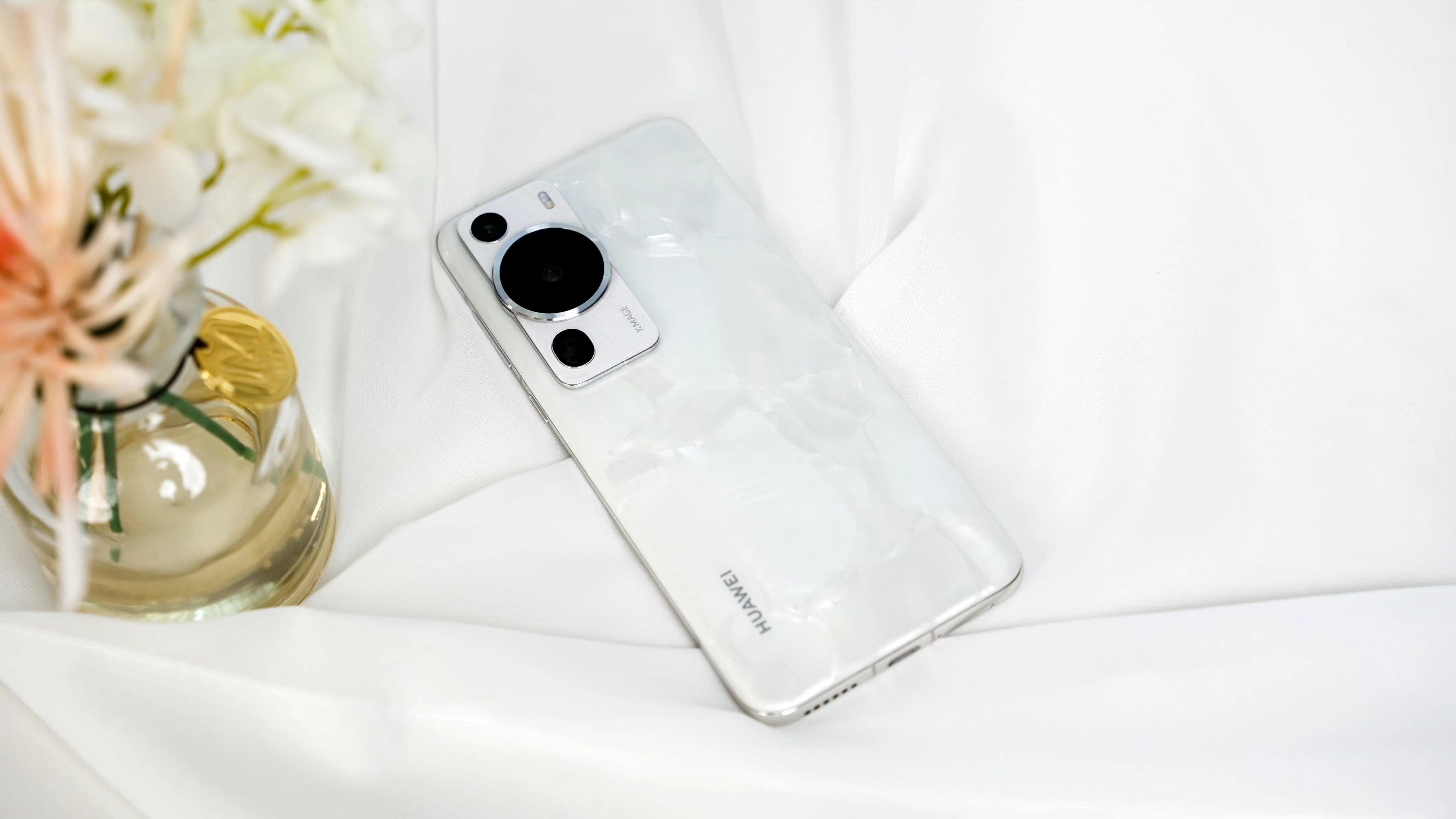 华为p60pro和荣耀60pro的区别,现在还值得入手华为p60pro