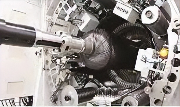 复合材料加工设备展览会2003,复合材料缠绕成型国内外发展情况