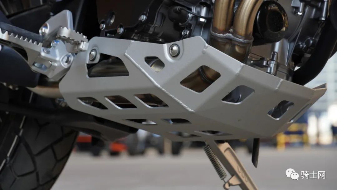 凯越500x和525x有什么区别,恒舰大海道500x和凯越525x哪个好