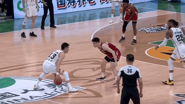 cba辽宁总决赛赵继伟第四节,辽篮vs浙江总决赛赵继伟激情解说