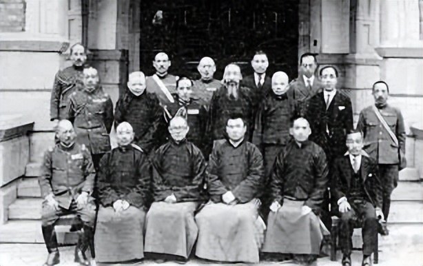 抗战神剧致敬先烈,抗战剧向英雄致敬铭记历史