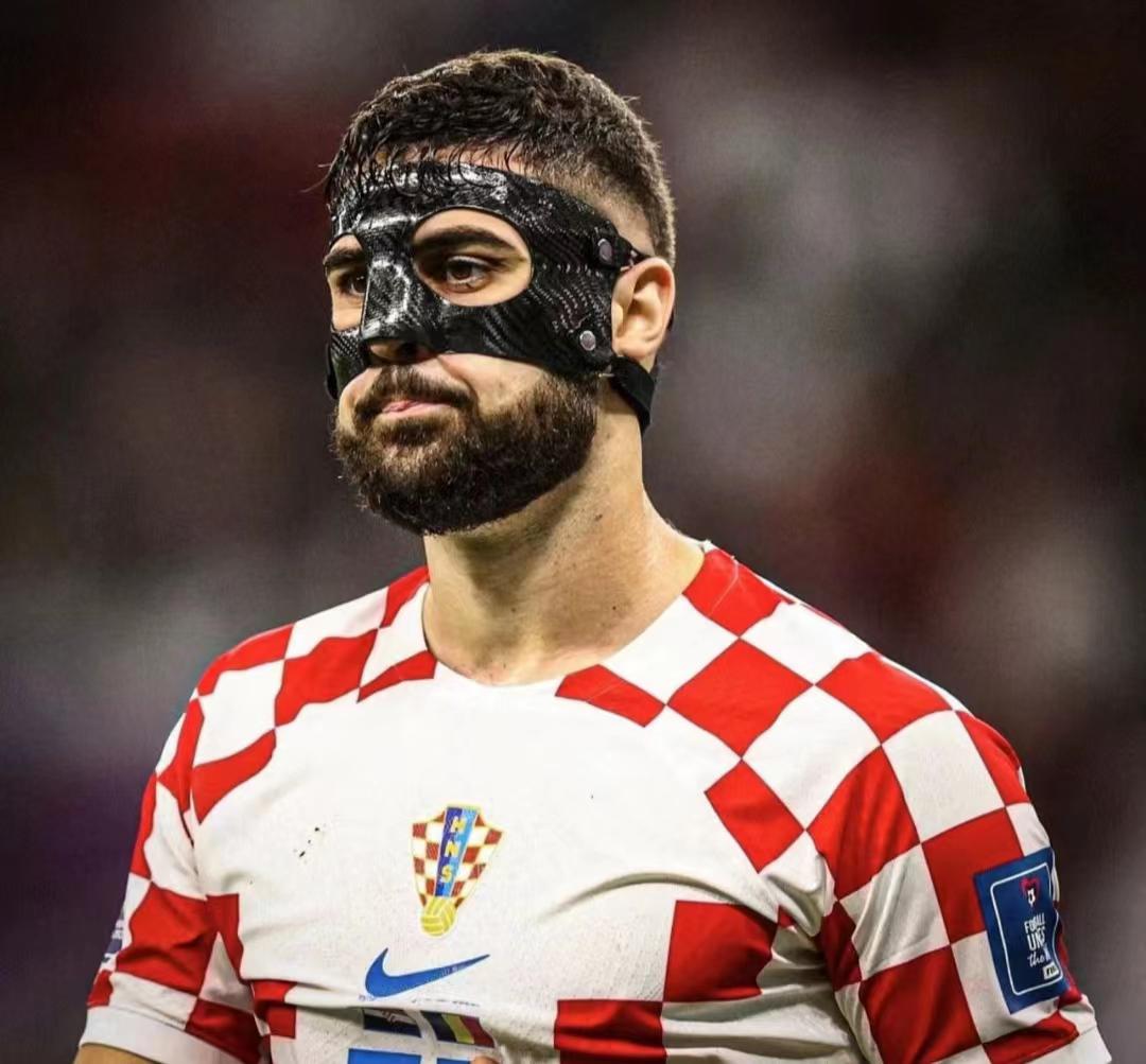 梅西c罗姆巴佩19岁的他们谁更强,同一年龄段的c罗梅西姆巴佩