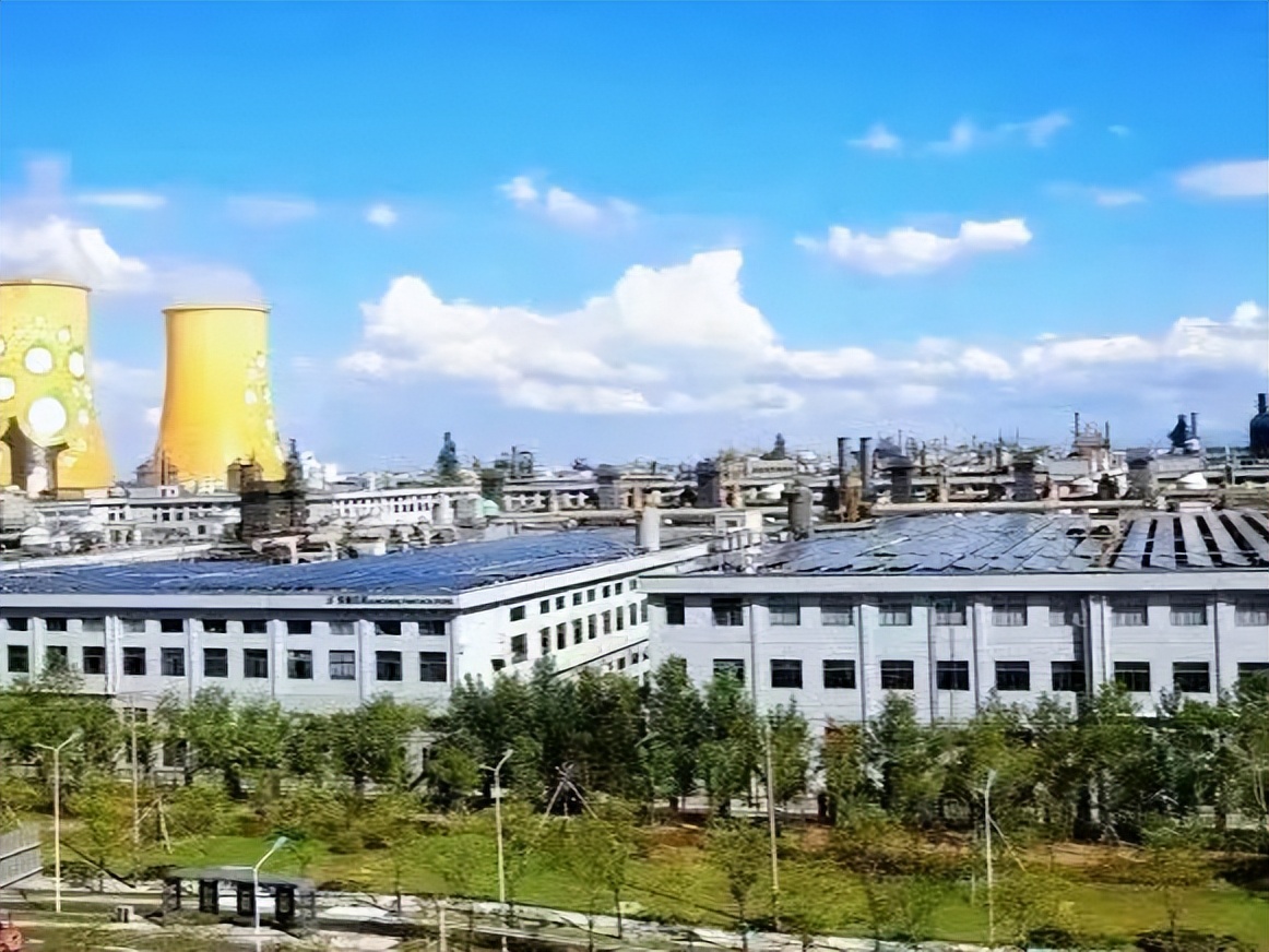 每天都在亏本！服装外贸行业还能撑到“接单潮”来临吗？