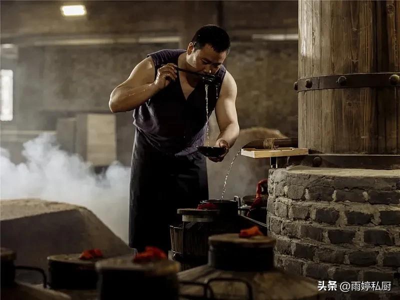 伏特加是高端白酒吗,伏特加与中国白酒哪个更难入口