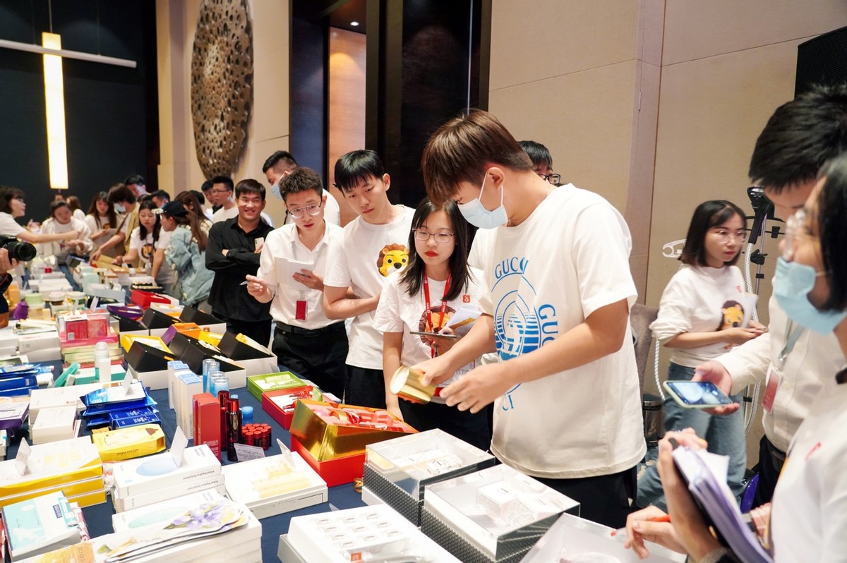 辛有志：强大的供应链能为辛选发展带来持久动力，乡村振兴助农