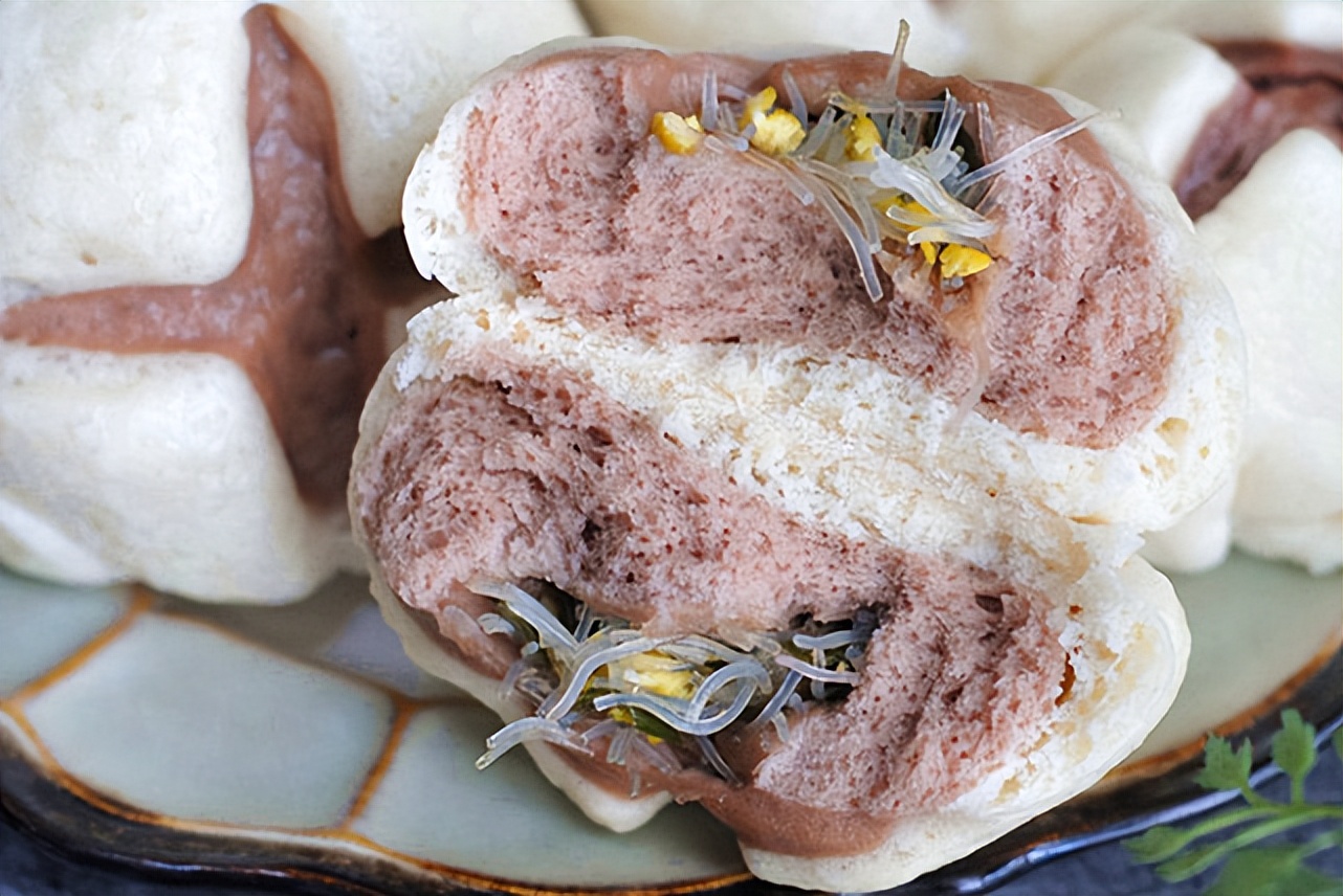 包子怎么做才能松软光滑,如何做能使包子松软有弹性