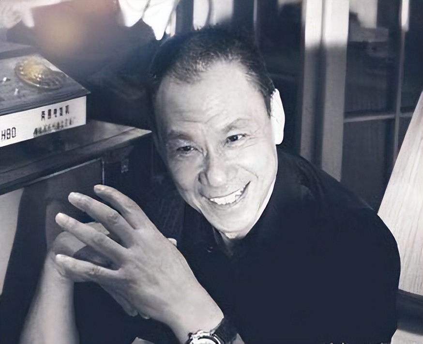 老戏骨王学圻：与结婚40年的妻子对簿公堂，11年后却感觉愧对儿子