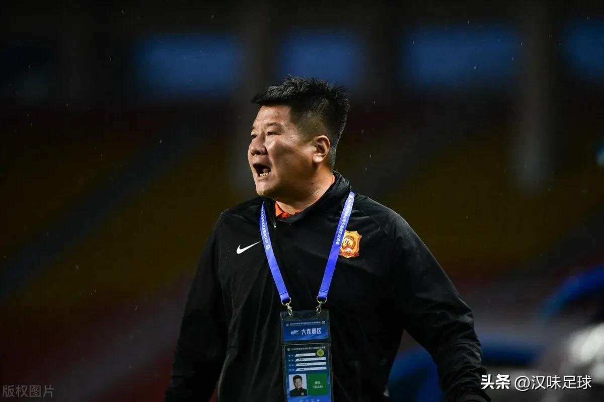 李金羽冲击世界杯失败痛哭,沧州2-0武汉队送李金羽上任后首败