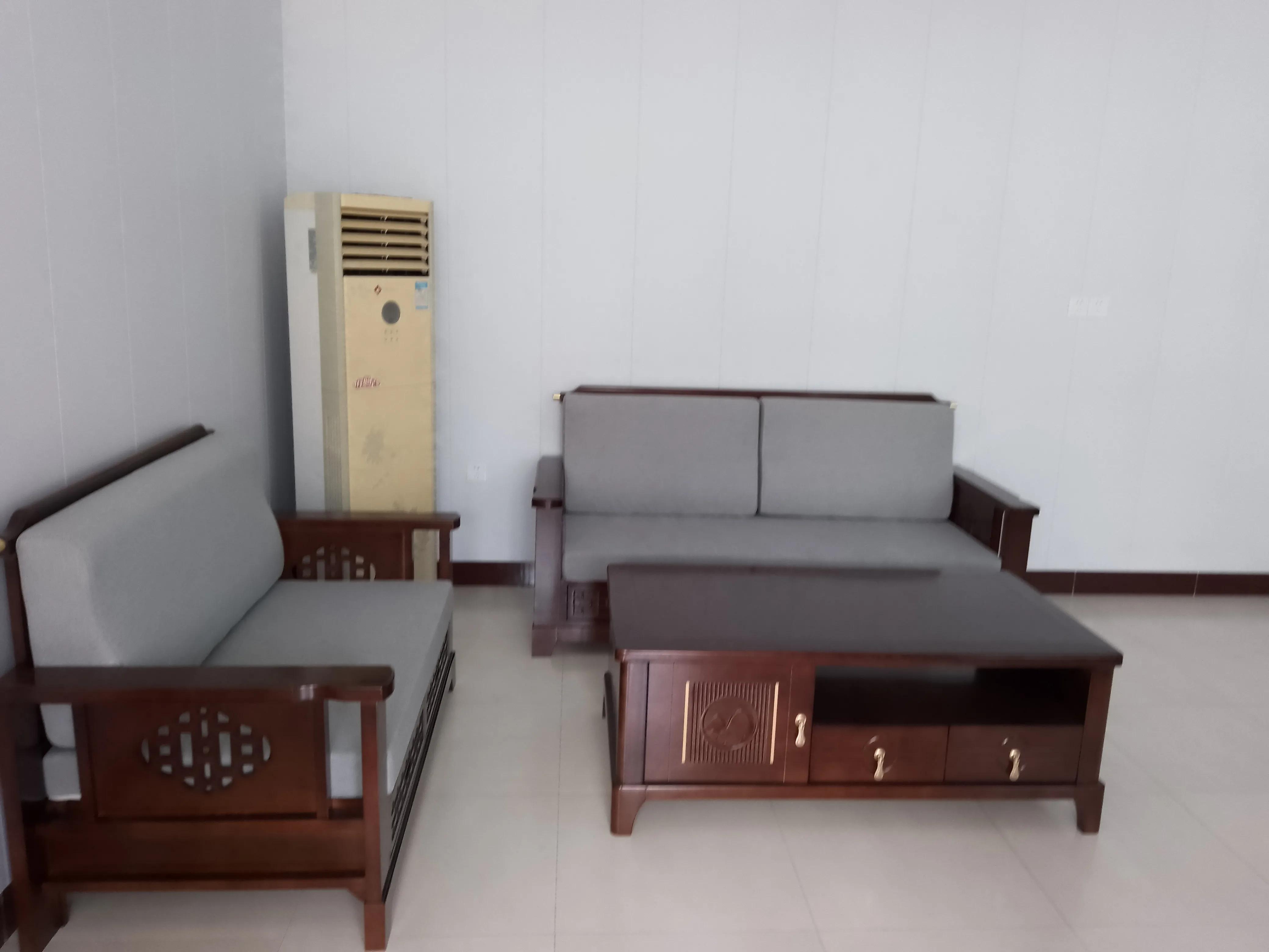 刚刚给家里添了点家具的说说,我家添置了空调电脑沙发和家具