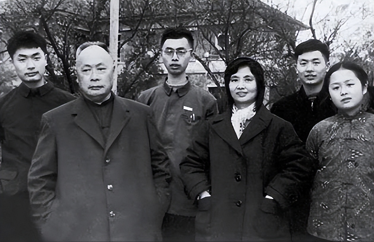 抗美援朝时,十大元帅的儿子为什么都没有去前线