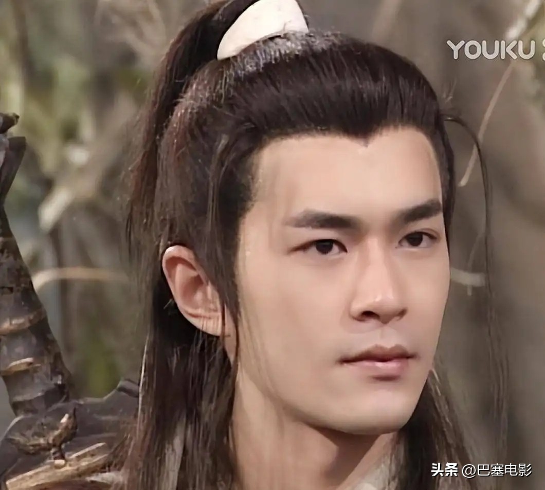 牛莉古天乐 (牛莉咋这么老了)