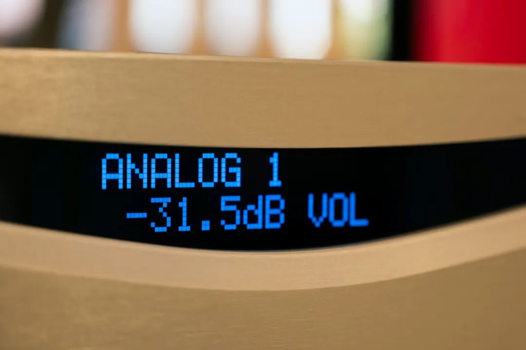 唯美而富有诗意!AudiaFlight歌匠FLS1/FLS4前后级