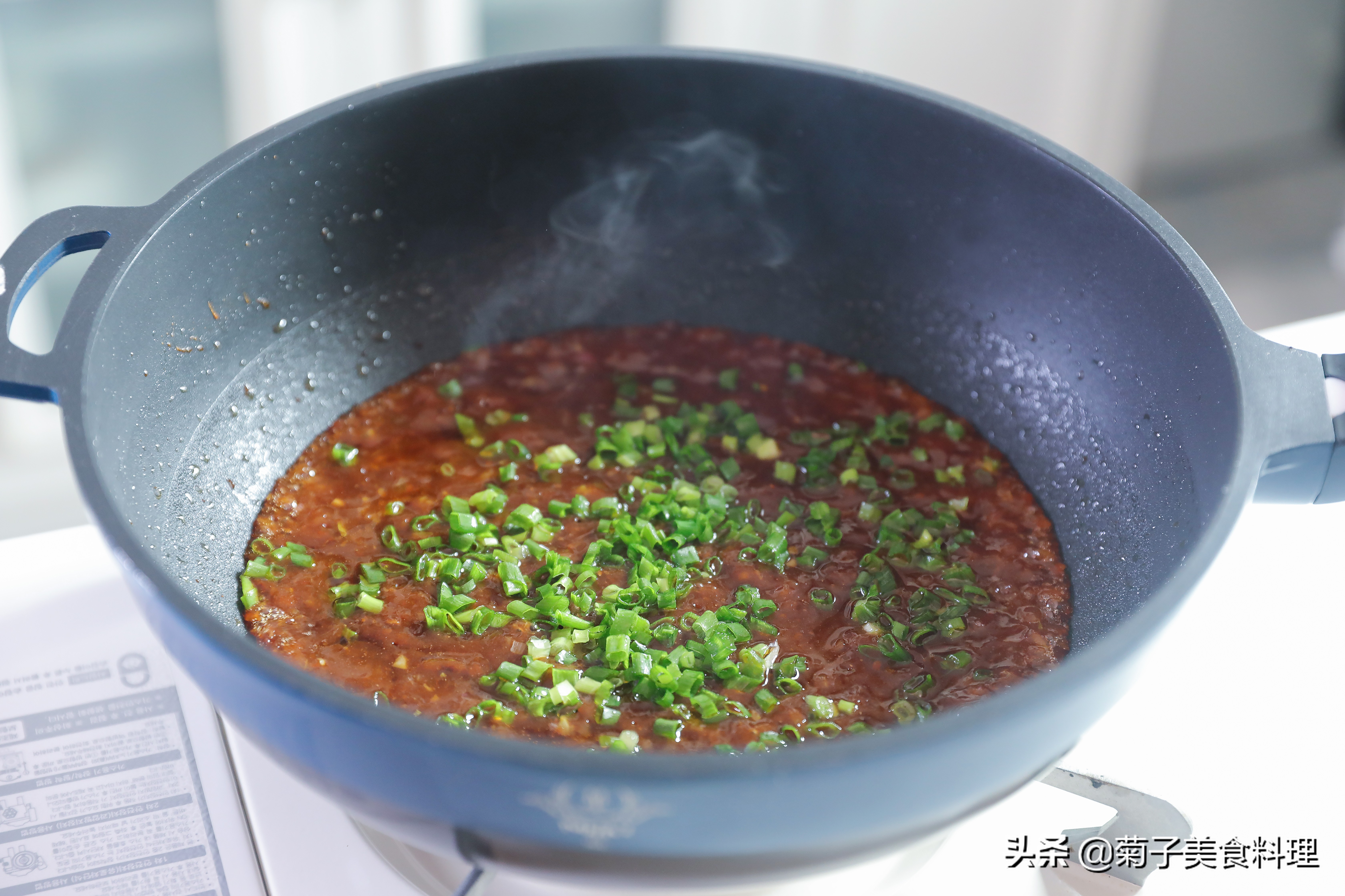 酱香手抓饼怎么做简单又好吃,手抓饼又解锁到新的吃法啦