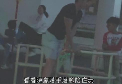 长得特别丑是怎么回事,为什么长得好看却红不了