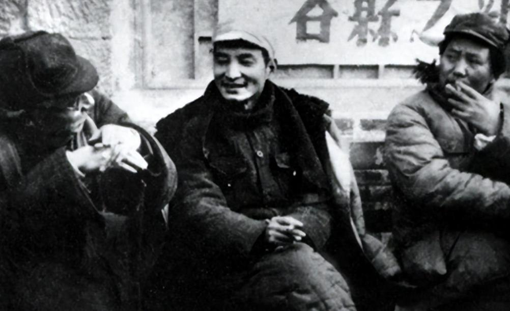 王谦会见*云陈**，全程一句话未说，陈递去纸条：3分钟谈话时间已到